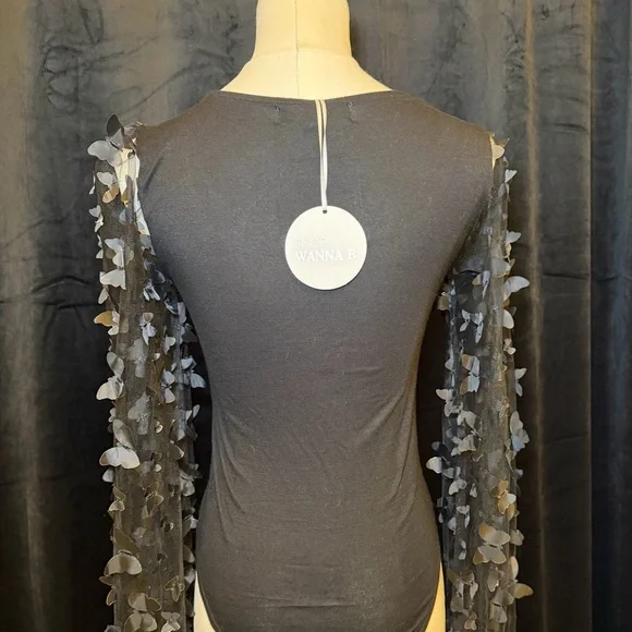 NWT - Black square-neck long-sleeve bodysuit with applique sheer sleeves. Size S - Picture 3 of 7